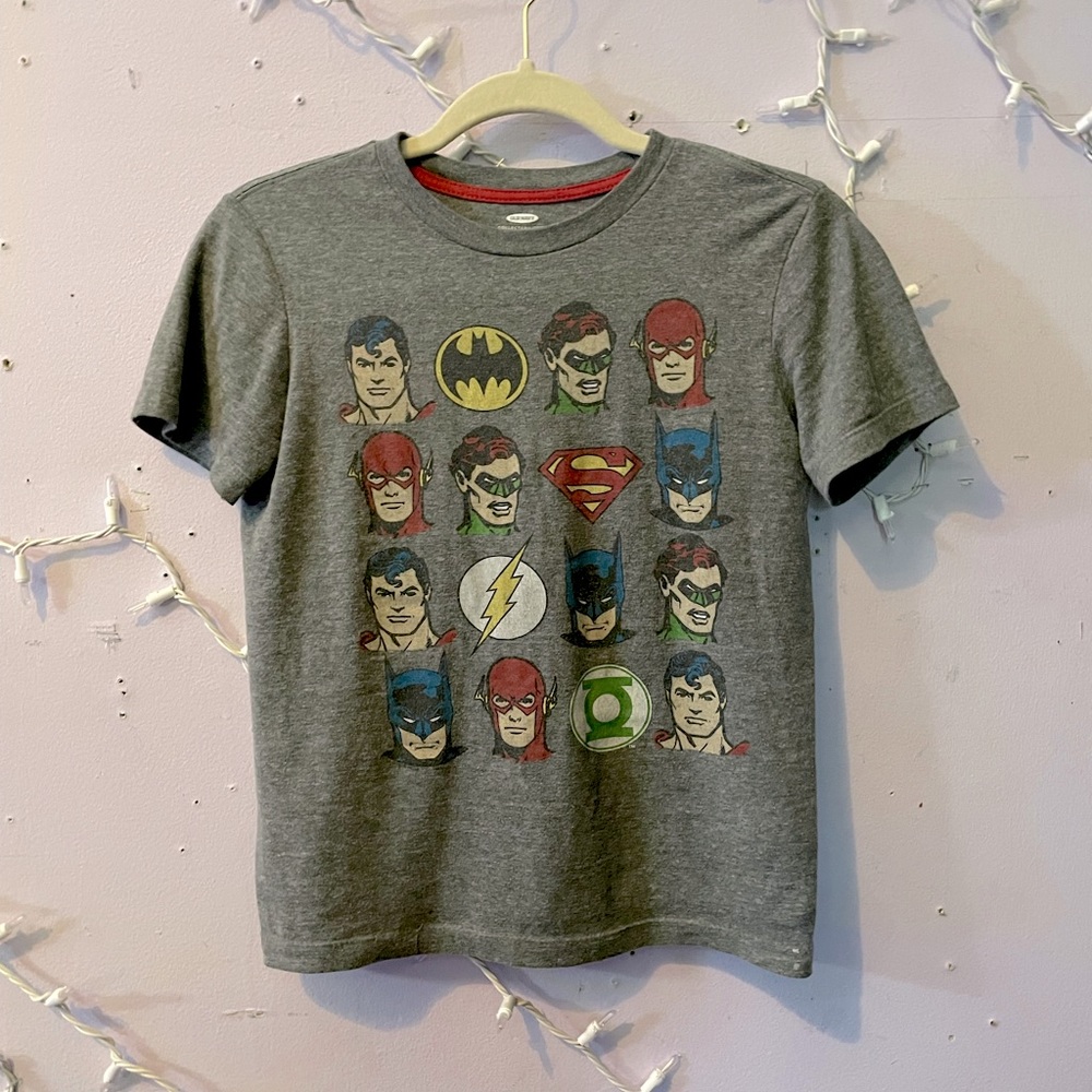 Old navy superhero tee